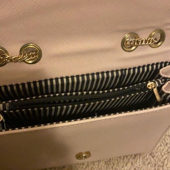 Cute light Pink Vintage purse - Picture 4 of 10